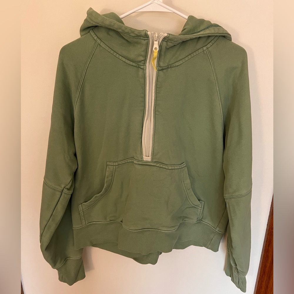 EUC Offline by Aerie Throwback Quarter Zip Sweatshirt Green Medium “Palm”